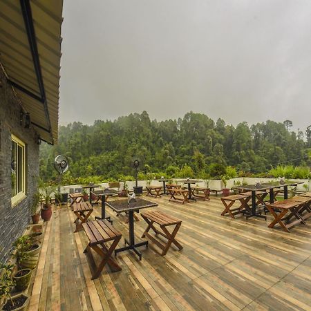 Oyo 7905 Holiday Inn Dalhousie Kültér fotó